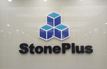 深圳壘石 前臺(tái)